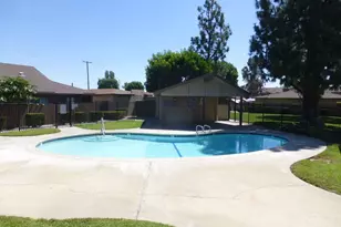 2115 S Broden St, Anaheim, CA 92802 - Photo 4