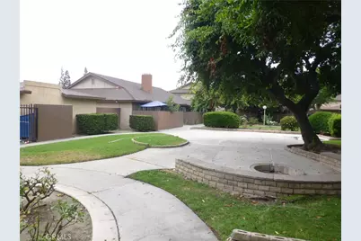 2115 S Broden Street, Anaheim, CA 92802 - Photo 10