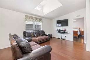 129 S Colombo Ln, Tustin, CA 92780 - Photo 4
