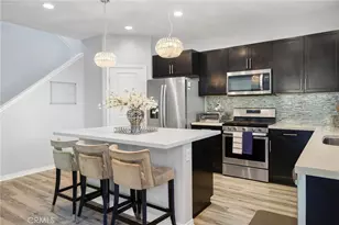 825 Sweetbay Ln, Los Angeles, CA 90059 - Photo 8