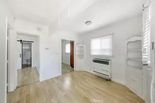 1159 W 54th St, Los Angeles, CA 90037 - Photo 12