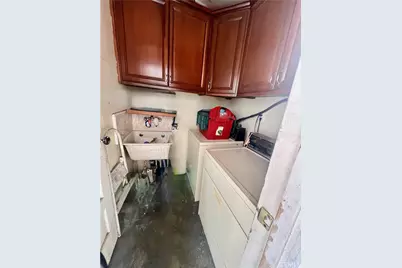 933 S La Verne Avenue, East Los Angeles, CA 90022 - Photo 24