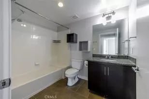 411 W Seaside Way, Long Beach, CA 90802 - Photo 16