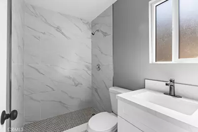 943 N Washington Place, Long Beach, CA 90813 - Photo 18