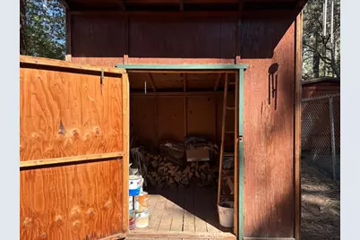 343 Holmes Lane, Sugarloaf, CA 92386 - Photo 22