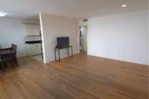 522 Cedar Ave, Long Beach, CA 90802 - Photo 2