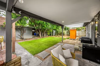 6957 Lindley Avenue, Reseda, CA 91335 - Photo 22