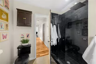 6957 Lindley Ave, Reseda, CA 91335 - Photo 18