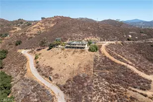 19075 Caesar Dr, Ramona, CA 92065 - Photo 2