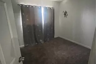 15802 Malpais Ln, Victorville, CA 92394 - Photo 4