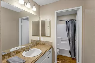 16581 Grunion Lane #204, Huntington Beach, CA 92649 - Photo 32