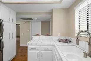 16581 Grunion Ln, Huntington Beach, CA 92649 - Photo 24