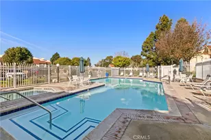 16581 Grunion Ln, Huntington Beach, CA 92649 - Photo 38