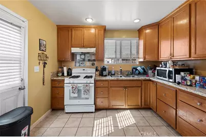 1713 Reeve Street, Compton, CA 90220 - Photo 8