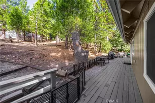 27963 St Bernard Ln, Lake Arrowhead, CA 92352 - Photo 34