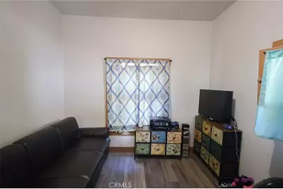 2190 9th St, Riverside, CA 92507 - Photo 6