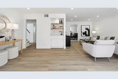 6101 Fulton Avenue #8, Van Nuys, CA 91401 - Photo 4