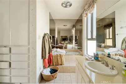 370 S Elm #2, Beverly Hills, CA 90212 - Photo 34