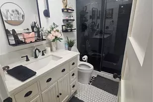 654 W Main St, Tustin, CA 92780 - Photo 12