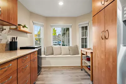 6220 E Garnet Circle, Anaheim Hills, CA 92807 - Photo 8