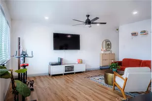 1187 E 3rd St, Long Beach, CA 90802 - Photo 4