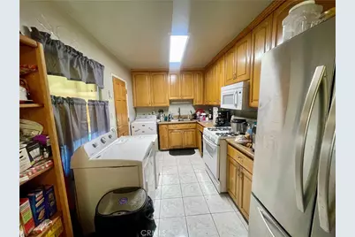 16569 Masline, Covina, CA 91722 - Photo 2