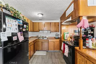 20116 Neuralia Rd, California City, CA 93505 - Photo 6