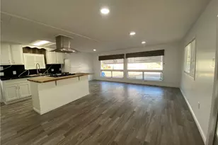 35 Orange Via, Anaheim, CA 92801 - Photo 12