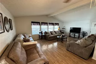 24600 Mountain, Hemet, CA 92544 - Photo 10