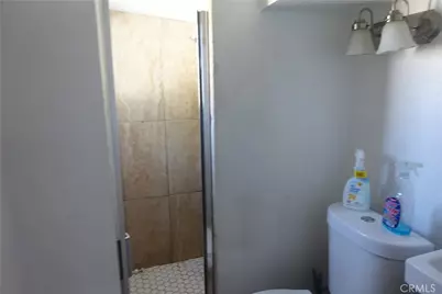 622 W 2nd Street, San Pedro, CA 90731 - Photo 24