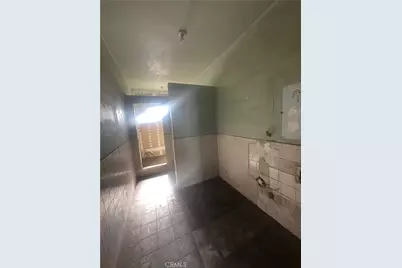 208 W Anaheim, Long Beach, CA 90813 - Photo 14