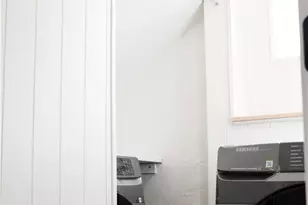 823 E 10th St, Long Beach, CA 90813 - Photo 10