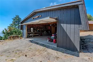 27380 Deertrail Dr, Tehachapi, CA 93561 - Photo 20