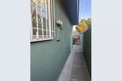 5606 Pine Avenue, Maywood, CA 90270 - Photo 18