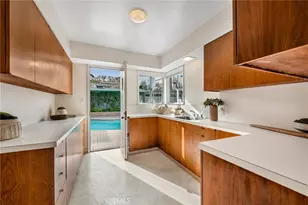 15 The Colonnade, Long Beach, CA 90803 - Photo 20