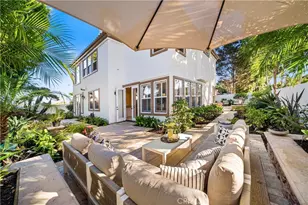 19731 Estate Cir, Huntington Beach, CA 92648 - Photo 2