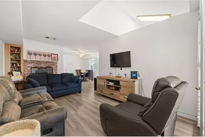 7648 Lily Mar Ln, Antelope, CA 95843 - Photo 2