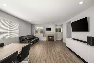 418 E Olive #B, Monrovia, CA 91016 - Photo 6