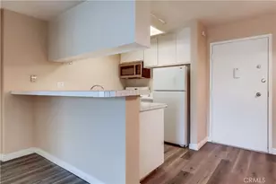 5585 E Pacific Coast, Long Beach, CA 90804 - Photo 14