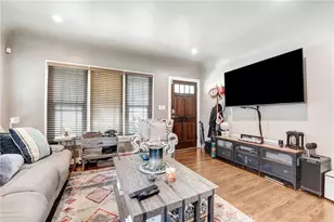 1982 Corson St, Pasadena, CA 91107 - Photo 4