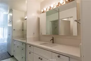 1040 W MacArthur Blvd, Santa Ana, CA 92707 - Photo 10
