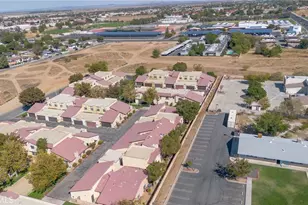 1700 E Ave Q14 # 8, Palmdale, CA 93550 - Photo 44