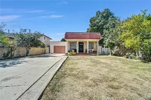2118 Hickory St, Santa Ana, CA 92707 - Photo 2