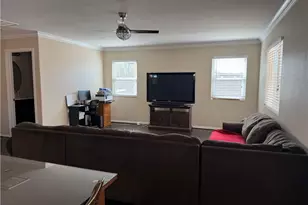 52995 Carrousel Ct, Lake Elsinore, CA 92532 - Photo 6