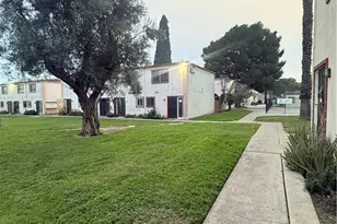 1000 E Bishop St, Santa Ana, CA 92701 - Photo 10