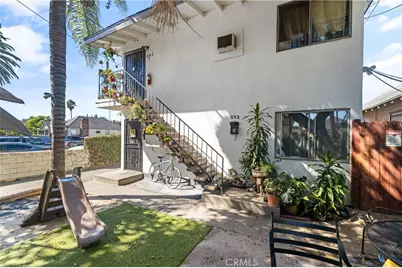 541 N Summit Avenue, Pasadena, CA 91103 - Photo 10