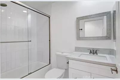 81258 Avenida Esmeralda, Indio, CA 92201 - Photo 10