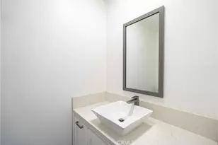531 Esplanade, Redondo Beach, CA 90277 - Photo 8