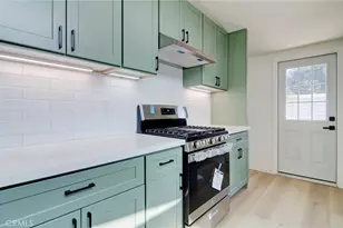 3881 Manchester Pl, Riverside, CA 92503 - Photo 4