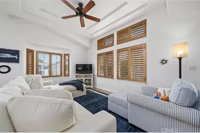 113 Yorktown, Newport Beach, CA 92660 - Photo 10